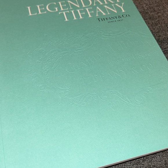 Legendary Tiffany Book - Picture 4 of 5